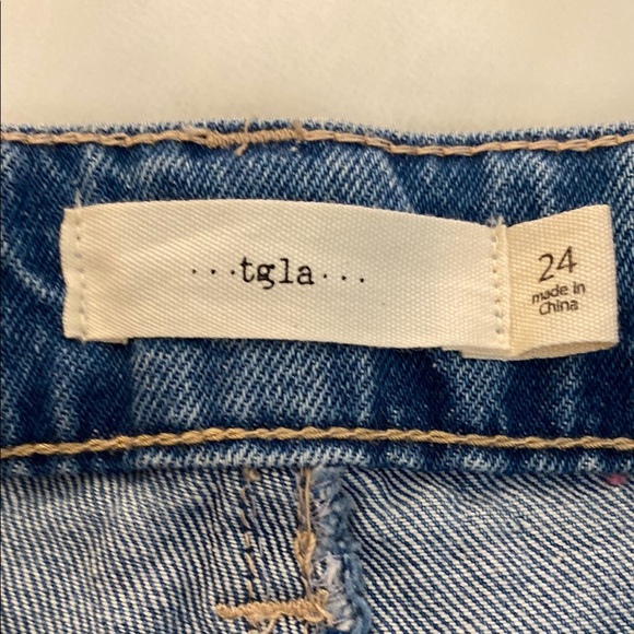 tgla Blue Flare Wide Leg Jeans with Vintage Distressing - Picture 4 of 9